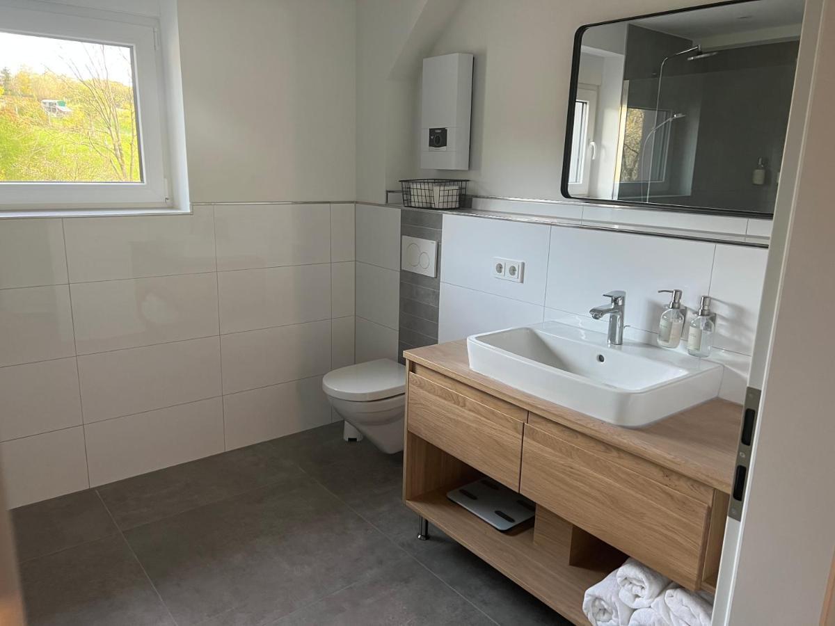 The Forest Retreat- Luxurioese Ferienwohnung Mit Privater Sauna Wermelskirchen Kültér fotó